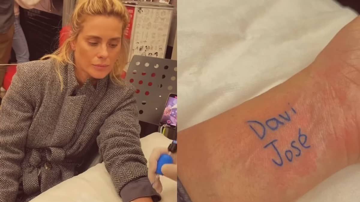 Carolina Dieckmann homenageia filho adolescente com tatuagem 