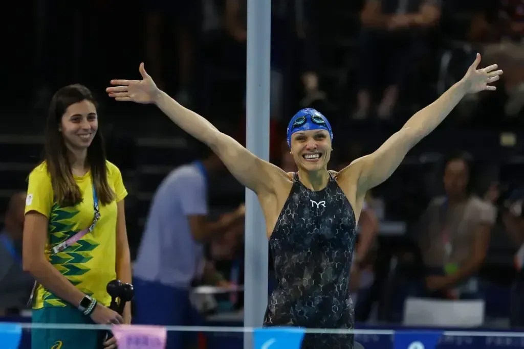 Paralimpíada de Paris 2024: Carol Santiago vence ouro e atinge recorde brasileiro