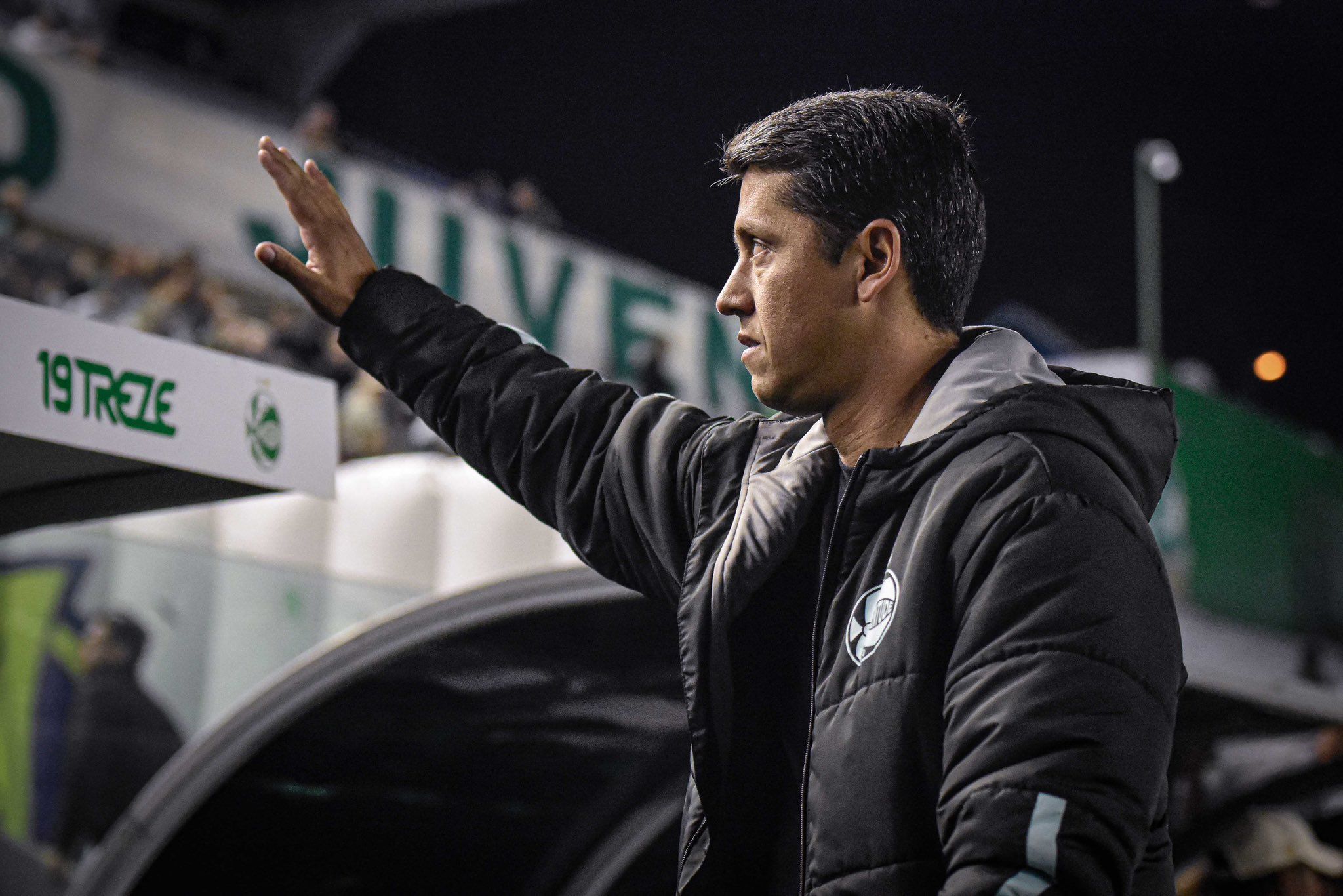 Thiago Carpini explica por que recusou proposta do Santos: “Ambiente turbulento”