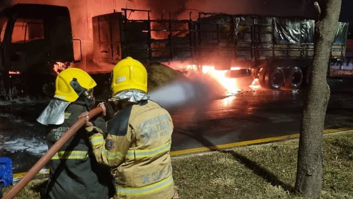 Vídeo: vazamento de diesel faz carreta explodir no interior de Minas