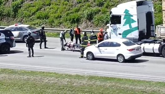 O trânsito foi liberado no sentido São Paulo da BR-381, em Itatiaiuçu, na Região Central de Minas, após 24 horas de interdição no km 542.