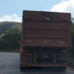 Prefeitos cobram soluções para retirada de carretas de minério das BRs-040 e 356