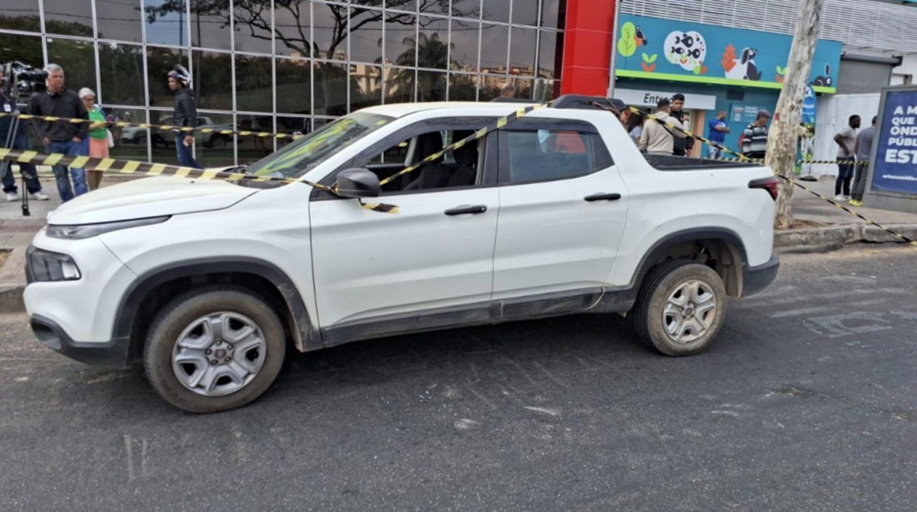 Motociclista morre após bater em carro de agente da Guarda Municipal em BH