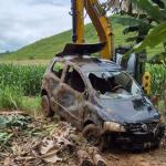 Encontrado corpo de passageira em carro arrastado por correnteza em Coronel Pacheco (MG)