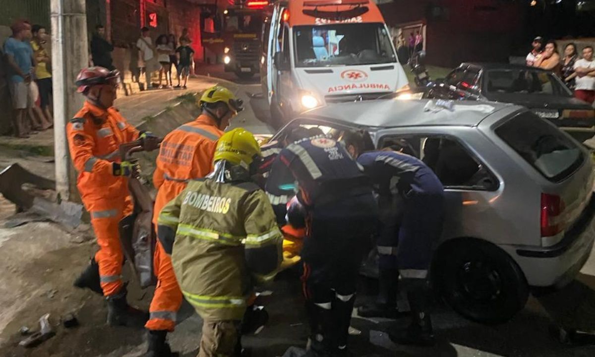 Acidentes de trânsito deixam cinco vítimas em Rio Novo e Barbacena