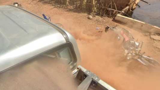 Carro do Google Street View atropela motociclista no Senegal