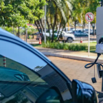 Carros HEV, PHEV e BEV: entenda as diferenças entre os eletrificados