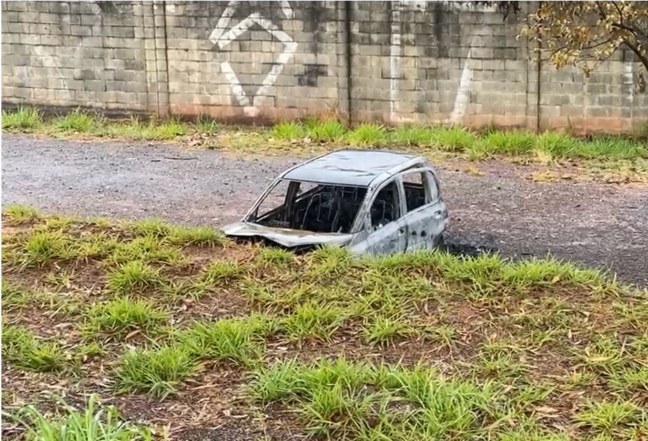 Motorista por aplicativo é preso após incendiar carro e matar amante na Grande São Paulo