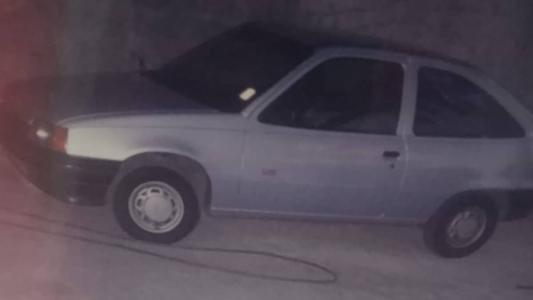 Carro foi furtado no Floramar, na região Norte de Belo Horizonte