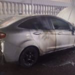 Homem tenta se vingar de desafeto, coloca fogo em veículo errado e acaba preso em SP