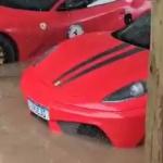 Vídeo: encontro de Ferraris de R$ 40 milhões é cancelado após alagamento em SC