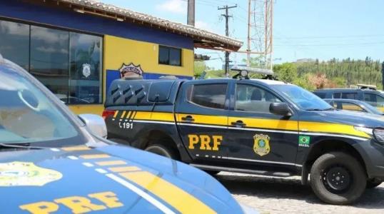 Criminoso é baleado por passageiro durante assalto a ônibus em SE | CNN Brasil