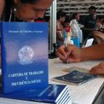 Minas Gerais registra menor taxa de desemprego da série histórica em 2024, aponta IBGE