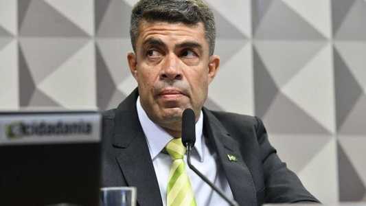 Cartões de vacina de Bolsonaro: Defesa de ex-sargento pede ao STF para ser libertado.