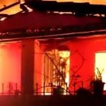 Vídeo: casa é incendiada na madrugada de Ano Novo em MG