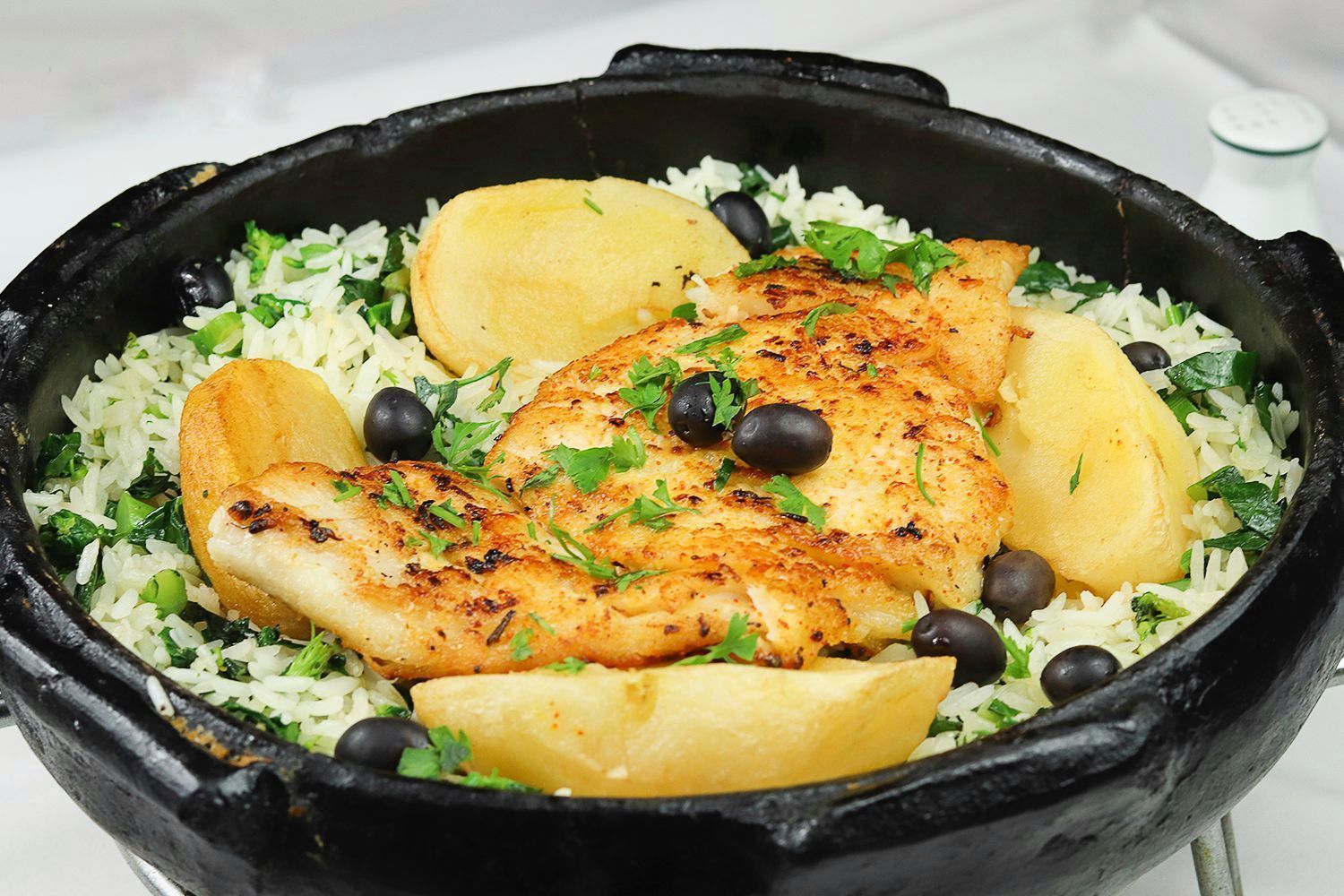 Quilo do bacalhau pode custar até R$ 300 na Quaresma na Grande BH