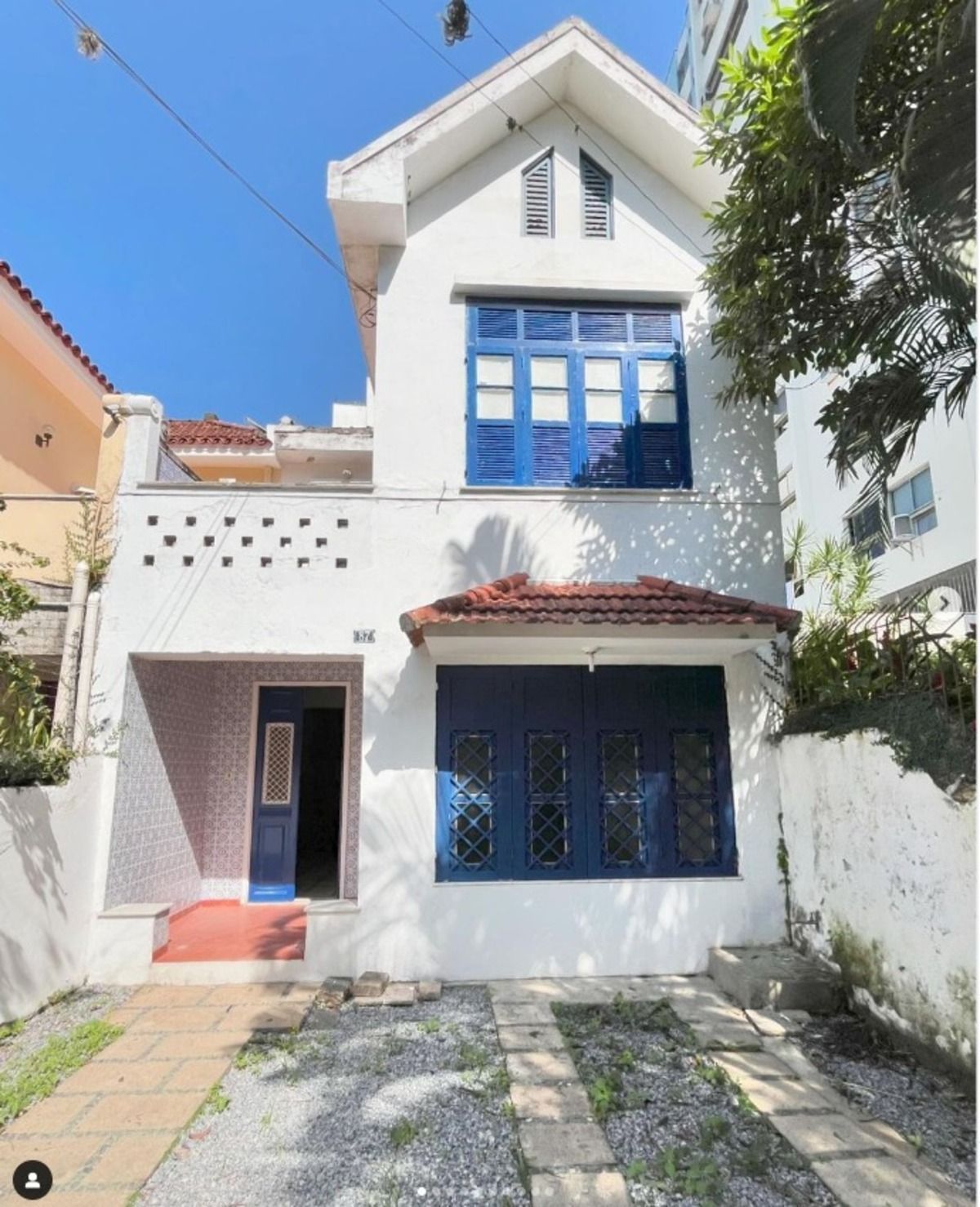 Casa em que Vinicius de Moraes viveu no RJ é colocada à venda por valor milionário; confira fotos