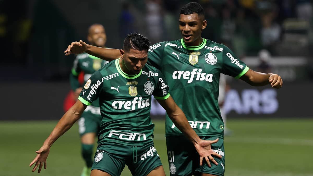 Casagrande comenta fase do Palmeiras: 'Melhor time da América do Sul'