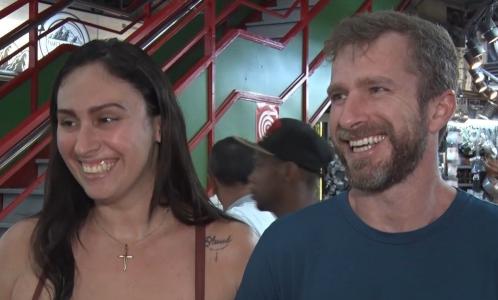 Casal carioca Francine e Éder passeia pelo Mercado Central