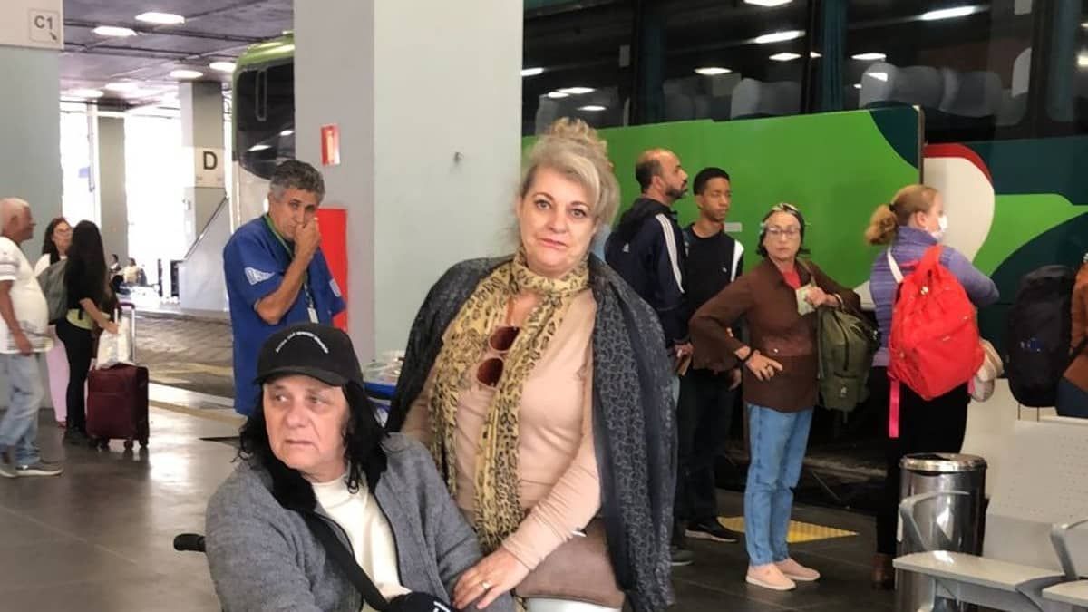 Ônibus da Pássaro Verde são impedidos de sair e atraso em viagens revolta passageiros na Rodoviária de BH