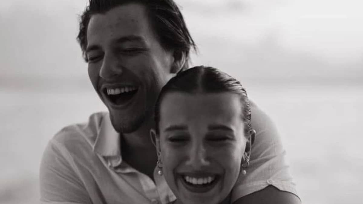 Millie Bobby Brown, de Stranger Things, fica noiva do filho de Bon Jovi aos 19 anos