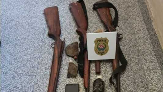 Casal foi surpreendido em casa, na zona rural de Medina, região mineira do Vale do Jequitinhonha