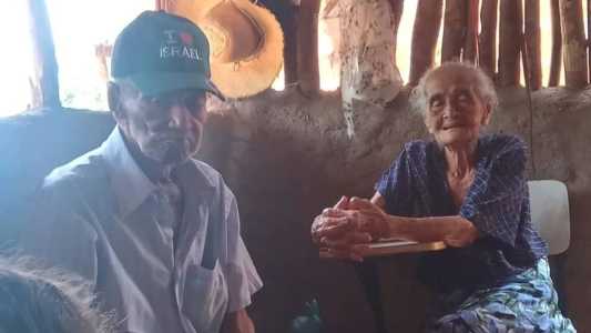 Casal morreu com uma diferença de apenas 4 horas