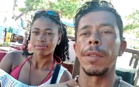 Foto mostra casal morto em Bom Repouso (MG)
