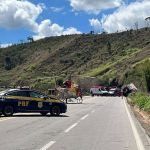 Vídeo mostra resgate de vítimas de grave acidente na BR-262 em Minas  