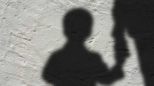 Casal tem 49 anos e esposa fingir ser advogada; dupla é suspeita de estelionato