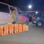 Casal é preso no interior de SP com 190 kg de maconha no forro das portas do carro