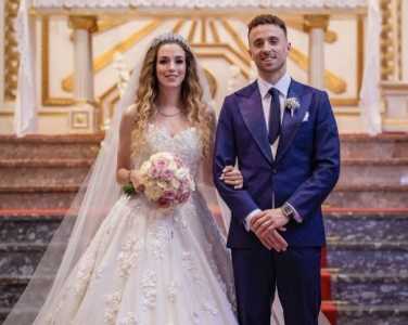 Casamento foi compartilhado pelo casal nas redes sociais