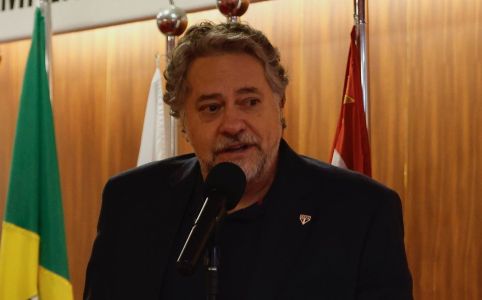 Júlio Casares em foto divulgada pelo São Paulo em 10 de maio de 2024