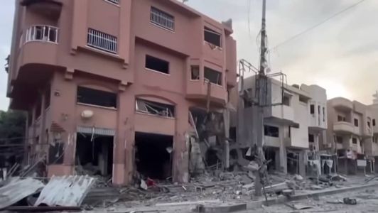 Casas destruídas por bombardeio em Gaza