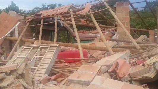 Casas foram destruídas a pedido de empresário