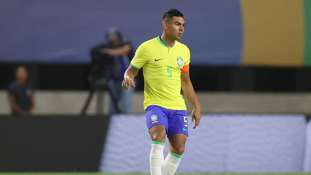 Casemiro sofre lesão na coxa e deve desfalcar Seleção nas Eliminatórias