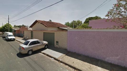 Caso foi registrado na Vila Arquelau, em Uberaba