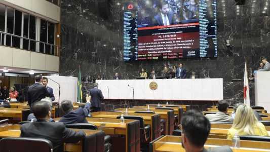 Caso ocorreu durante reunião plenária na manhã desta quinta-feira (31)