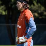 Cassio treina na Toca II mesmo em dia de folga no Cruzeiro