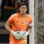 Luxa revela dores de Cássio e explica disputa no ataque do Corinthians
