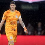 Cássio desabafa sobre pênalti do Corinthians contra o Santos: 'Só o Daronco viu'