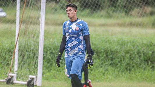 Cassio estava emprestado ao Náutico