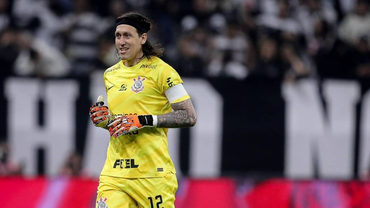 Corinthians atualiza situação médica de Cássio