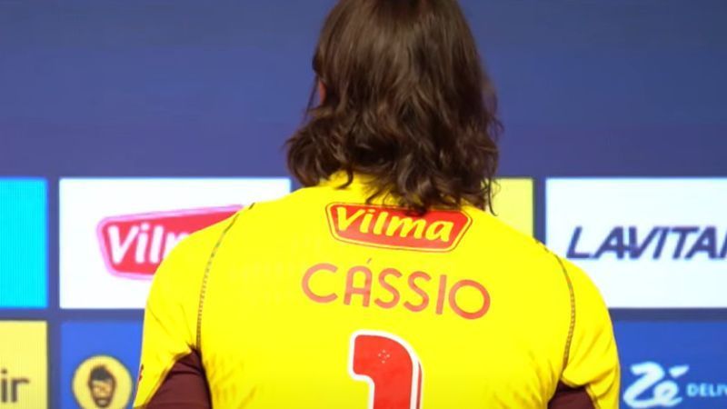 Cássio explica escolha de 'novo' número de camisa no Cruzeiro