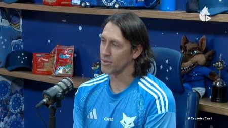 Goleiro Cássio em participação no Cruzeiro Cast em julho de 2025