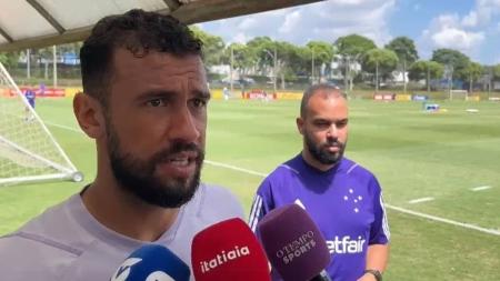 Castán comentou sobre o sistema defensivo do Cruzeiro em 2023
