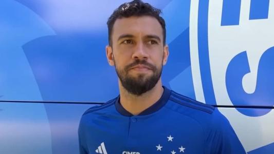 Castán foi anunciado nesta quarta (22) como reforço do Cruzeiro