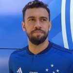 Vídeo: Luciano Castán fala pela primeira vez como jogador do Cruzeiro
