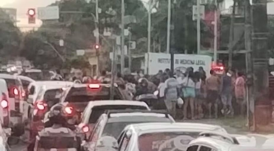 Catador de materiais recicláveis morre após ter a cabeça esmagada por caminhão em Recife