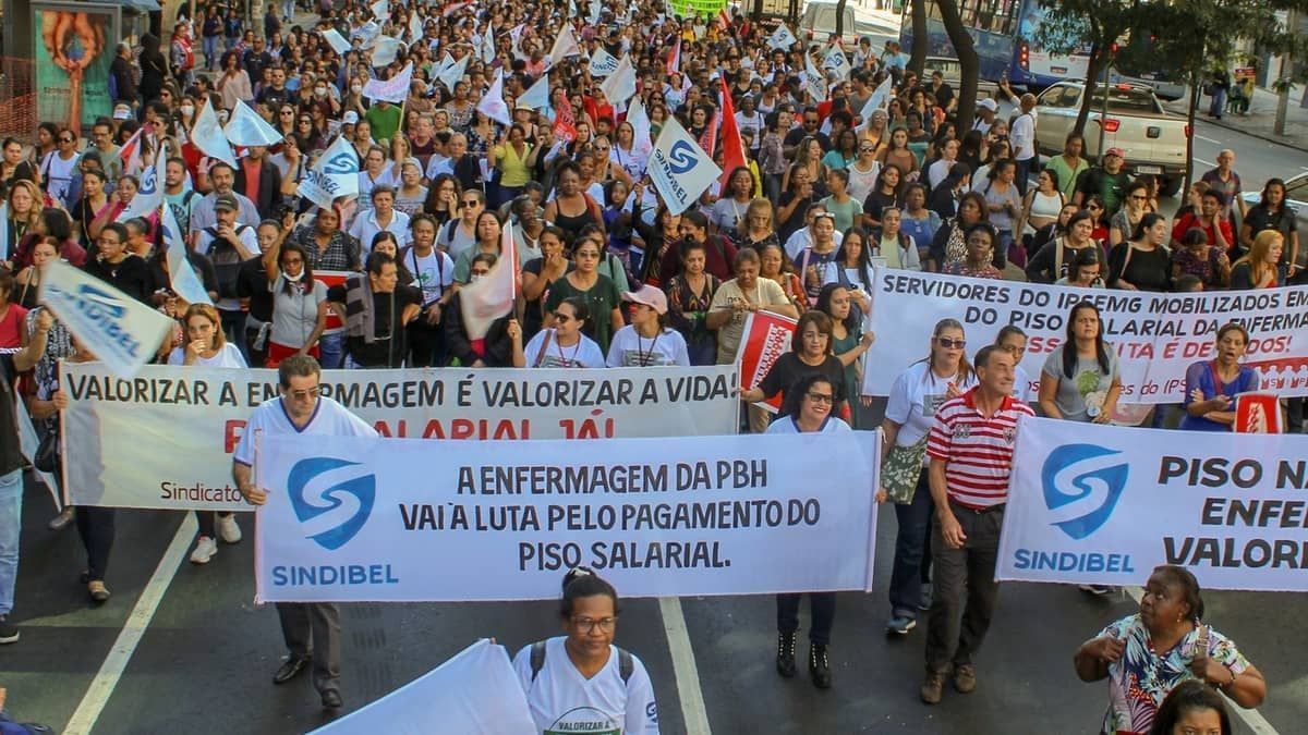 Justiça suspende greve de enfermeiros após pedido da Prefeitura de BH
